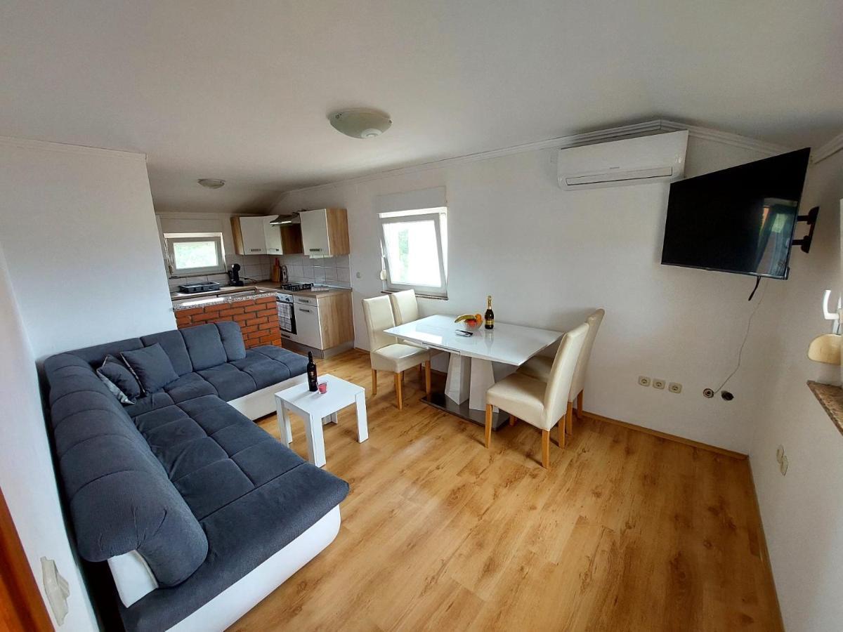 Galižana Apartman Zeljo מראה חיצוני תמונה